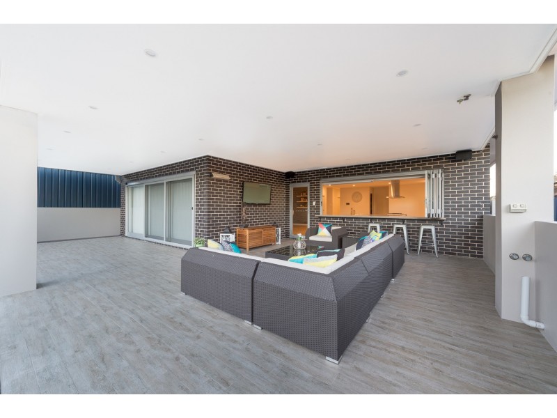 4 Quarry Street, Port Kembla NSW 2505