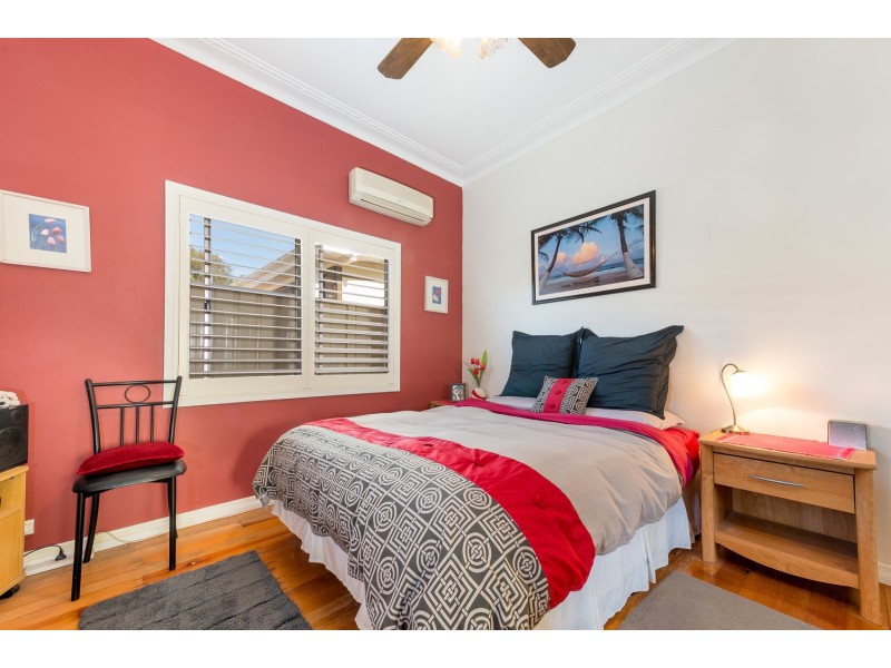 32 Fifth Avenue, Port Kembla NSW 2505