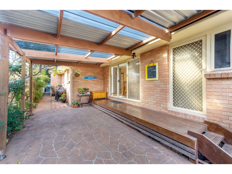 32 Fifth Avenue, Port Kembla NSW 2505