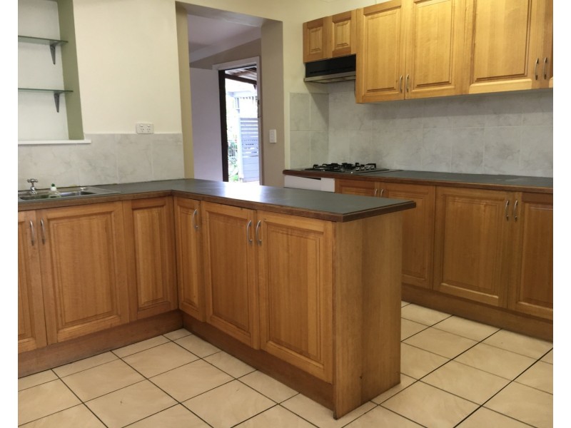 7 Southampton Street, Berkeley NSW 2506