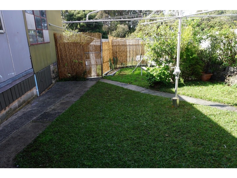 31 Ranchby Avenue, Lake Heights NSW 2502