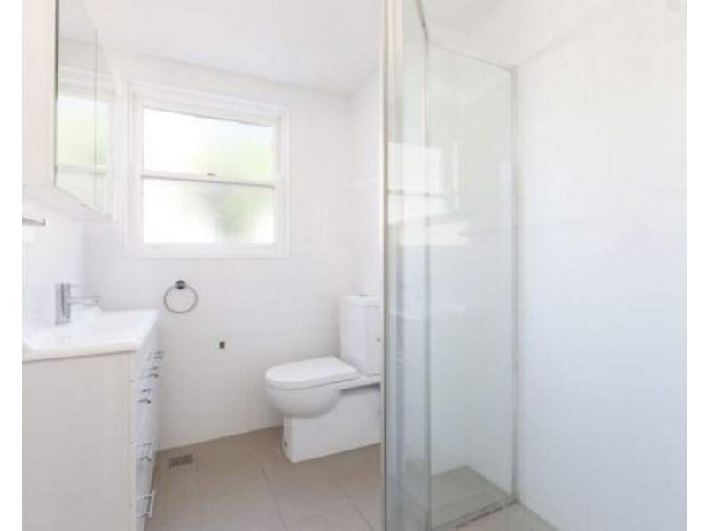 2/1 Rawlinson Avenue, Wollongong NSW 2500