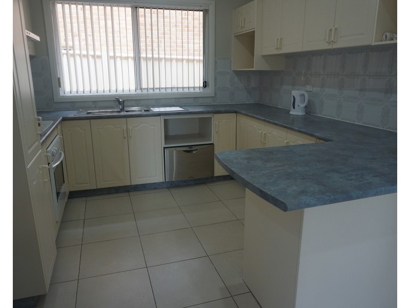 25  Torres Circuit, Shell Cove NSW 2529