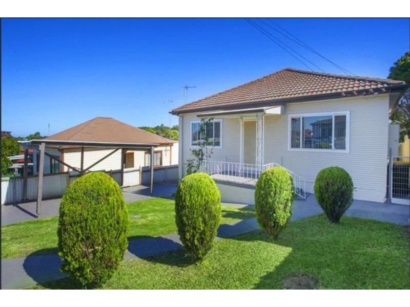 35 Steel Street, Cringila NSW 2502