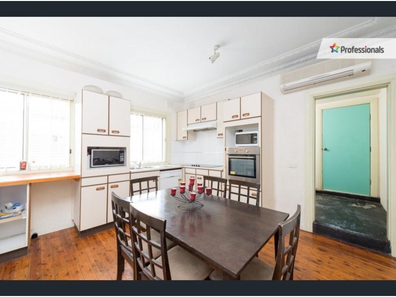 58 Lake Avenue, Cringila NSW 2502