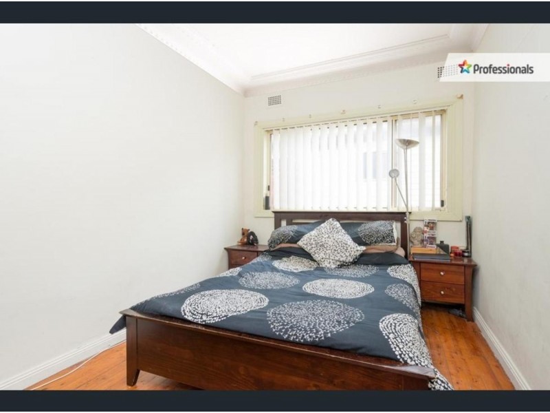 58 Lake Avenue, Cringila NSW 2502