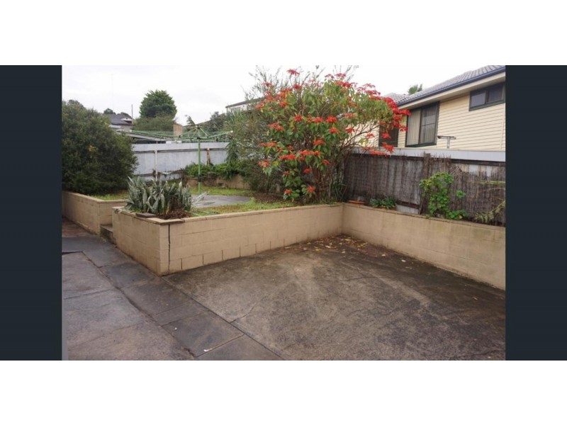 50 Mirabooka Road, Lake Heights NSW 2502