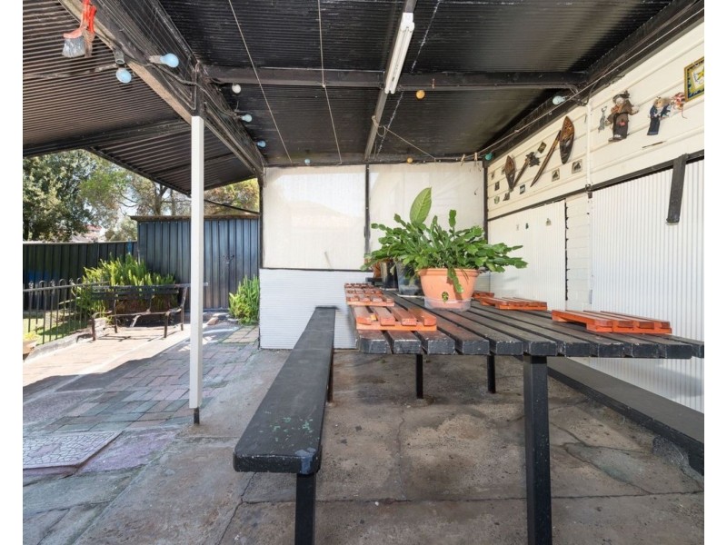 37 Bent Street, Warrawong NSW 2502