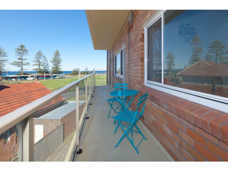 9/6 Parkside Avenue, Wollongong NSW 2500