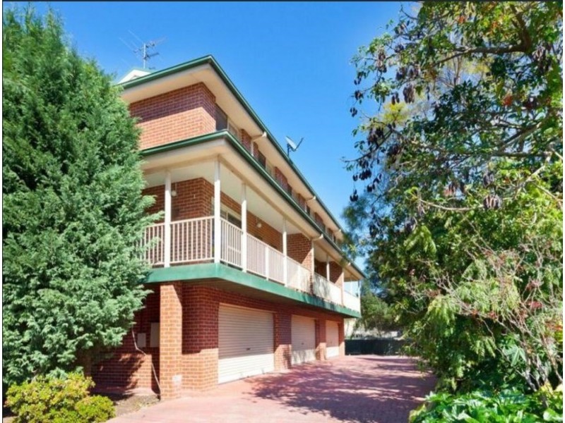 2/8 Allan Street, Wollongong NSW 2500