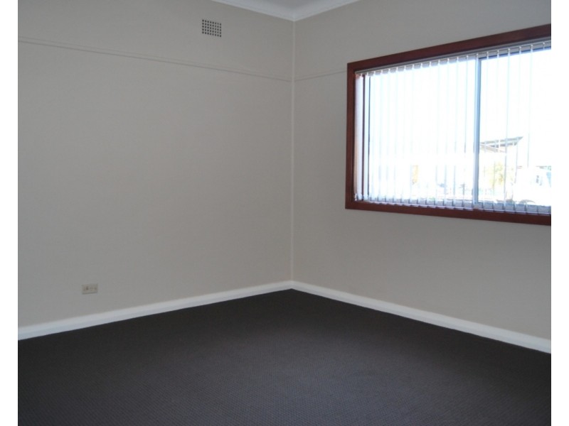 18 Chapman Street, Fairy Meadow NSW 2519