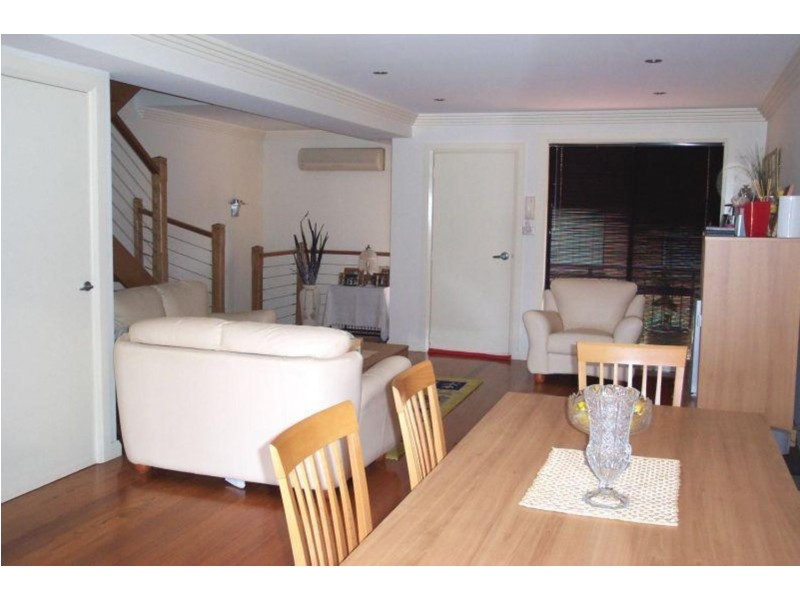 4/15 Campbell Street, Wollongong NSW 2500