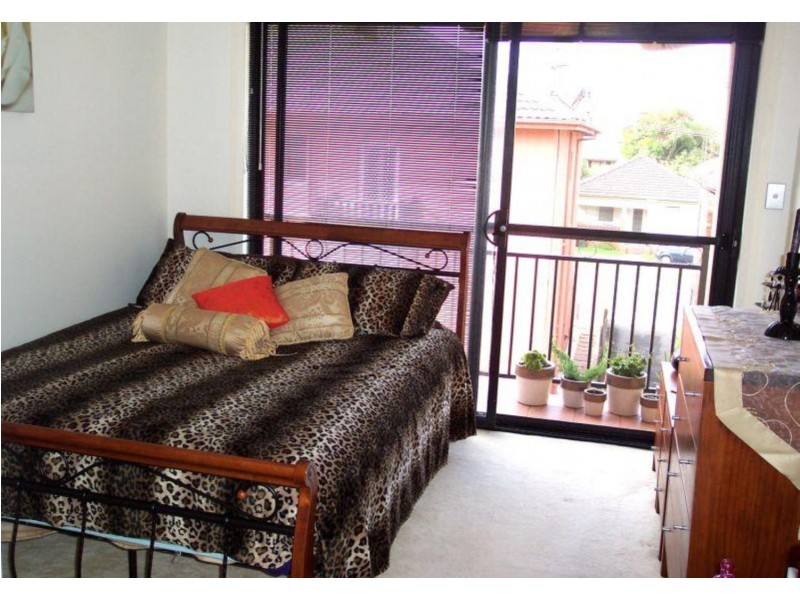 4/15 Campbell Street, Wollongong NSW 2500