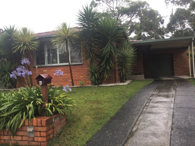 8 Ziems Avenue, Towradgi NSW 2518