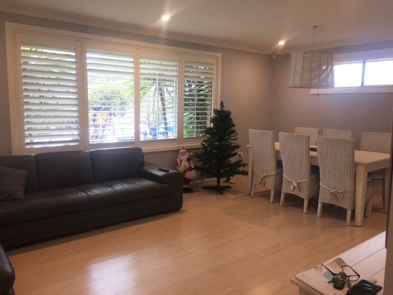 8 Ziems Avenue, Towradgi NSW 2518