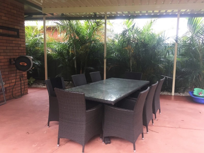 8 Ziems Avenue, Towradgi NSW 2518