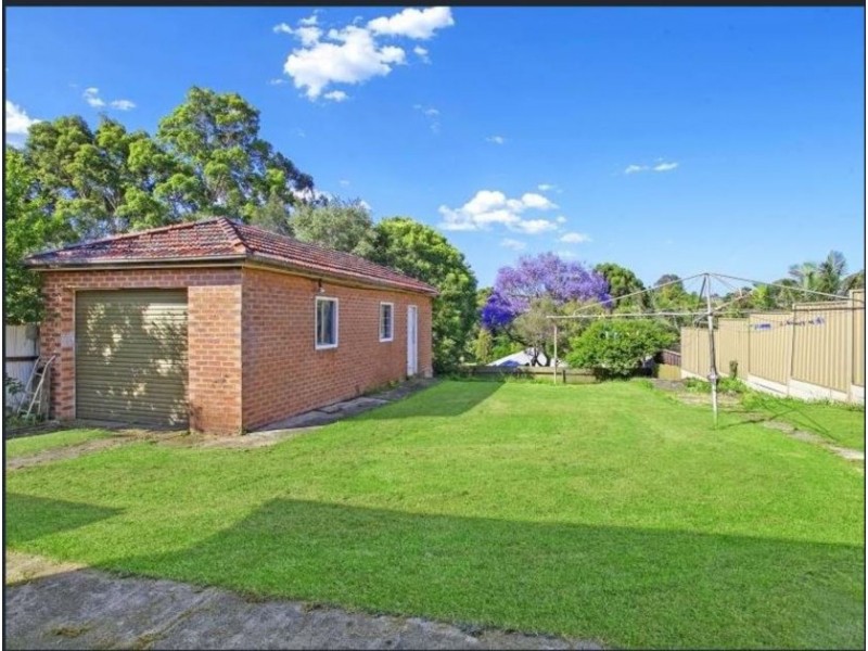 84  Mount Keira Road, West Wollongong NSW 2500