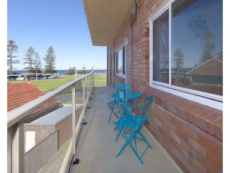 9/6 Parkside Avenue, Wollongong NSW 2500
