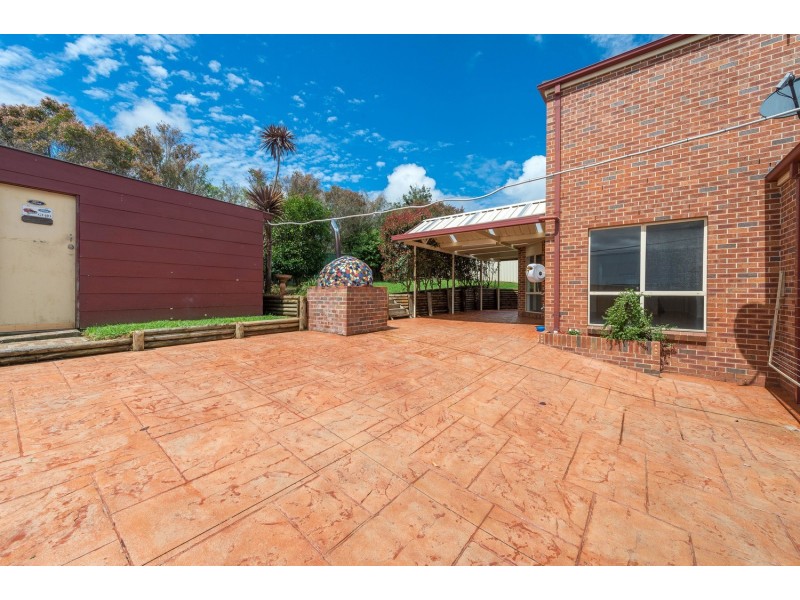45 Fields Drive, Albion Park NSW 2527
