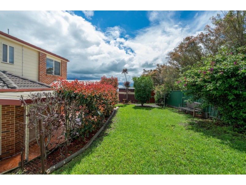 45 Fields Drive, Albion Park NSW 2527