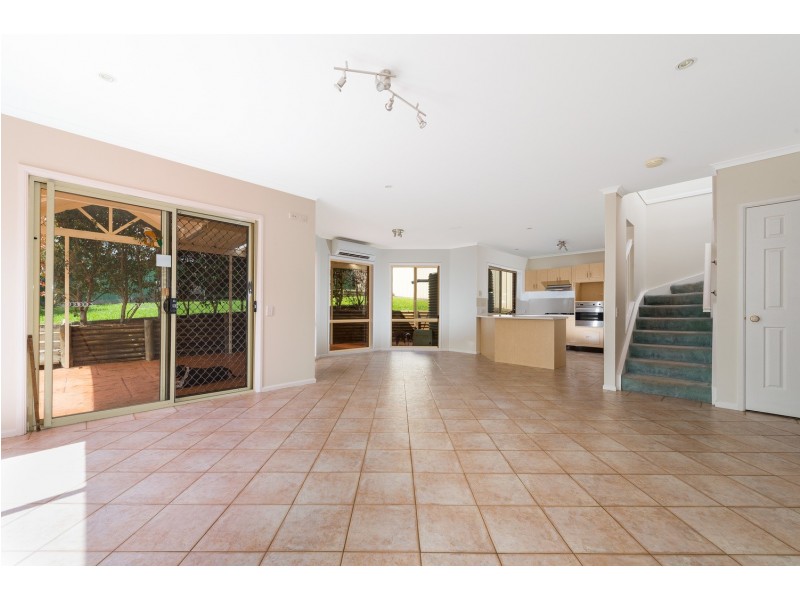 45 Fields Drive, Albion Park NSW 2527