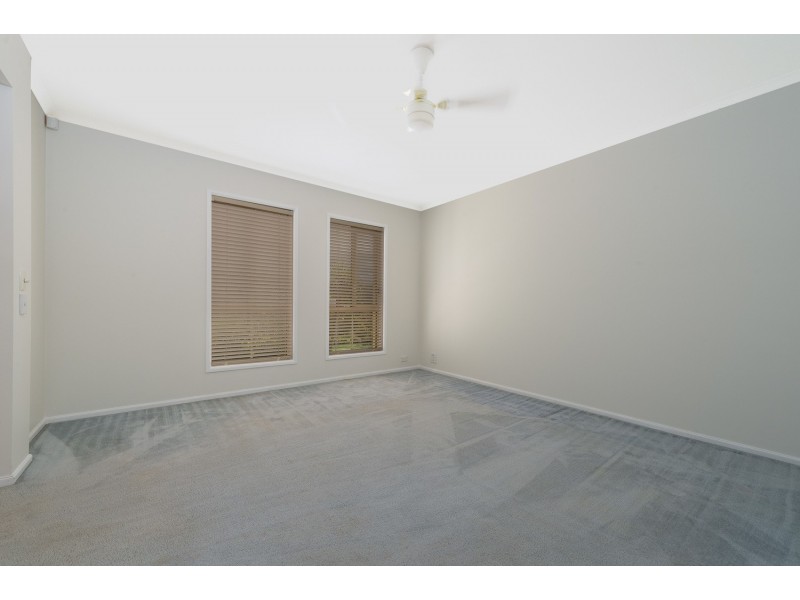 45 Fields Drive, Albion Park NSW 2527