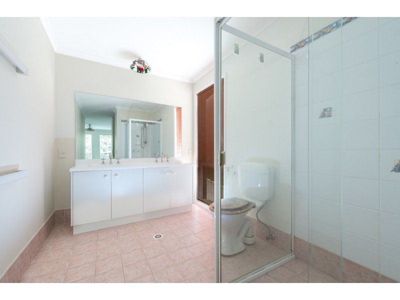 45 Fields Drive, Albion Park NSW 2527