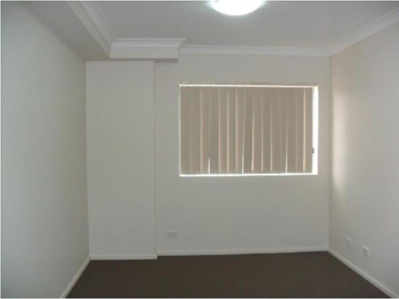 23/6-8 bathurst Street, Liverpool NSW 2170