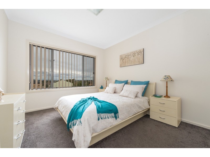 3/4 Kembla Street, Balgownie NSW 2519