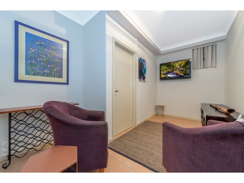 3/4 Kembla Street, Balgownie NSW 2519