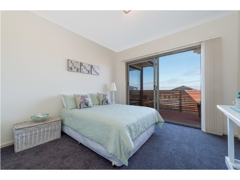 3/4 Kembla Street, Balgownie NSW 2519