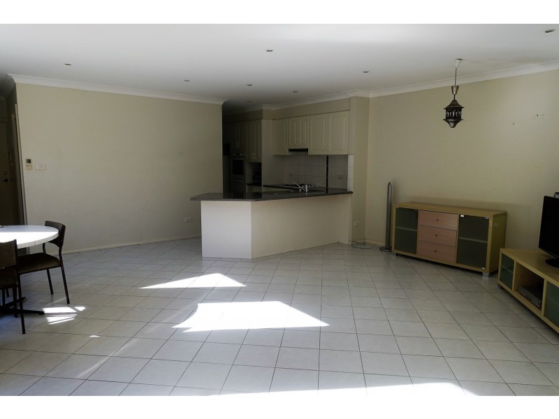 2/20 Montague Street, Fairy Meadow NSW 2519