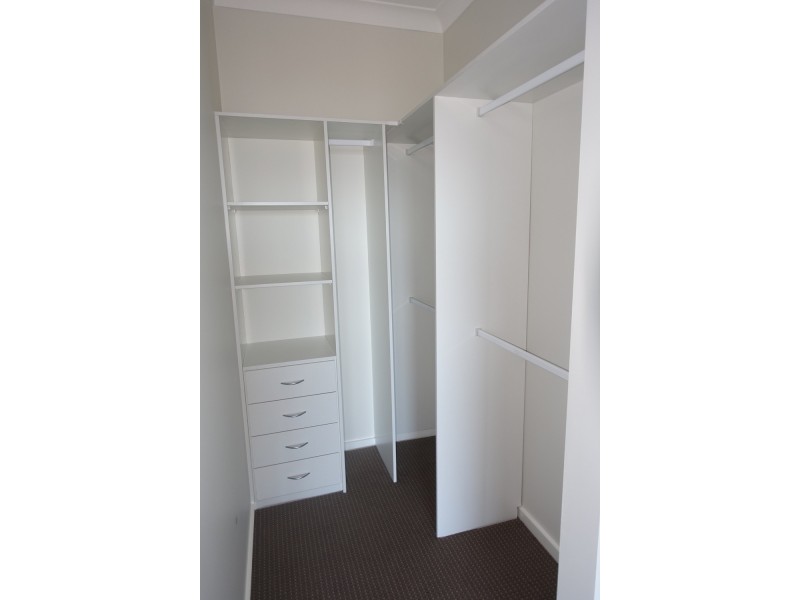 2/3 Vermont Road, Warrawong NSW 2502