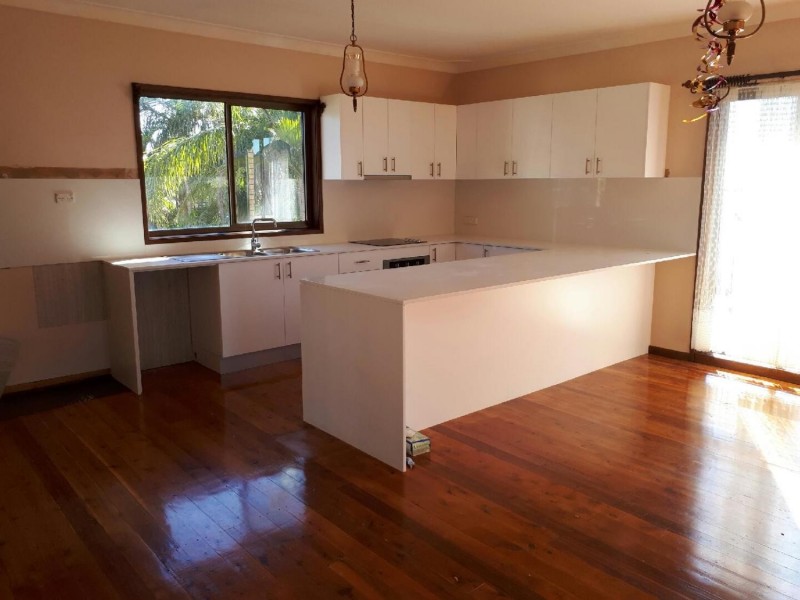 10 Kookaburra Place, Barrack Heights NSW 2528