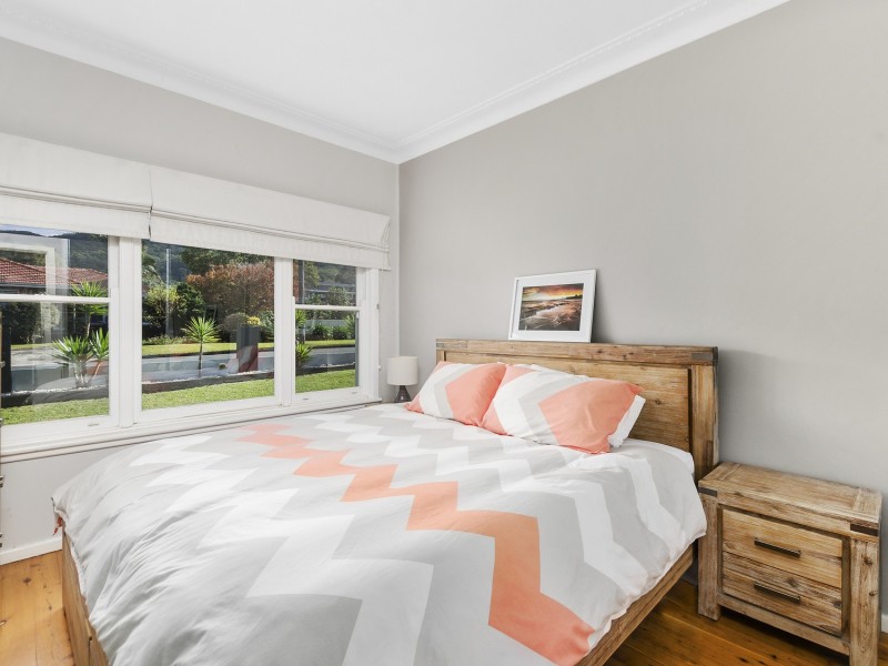 1 St Andrews Place, Corrimal NSW 2518