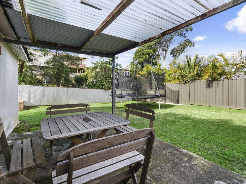 1 St Andrews Place, Corrimal NSW 2518