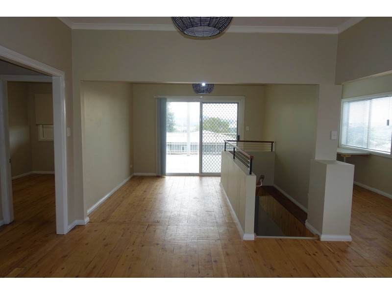 24 Jarvie Road, Cringila NSW 2502