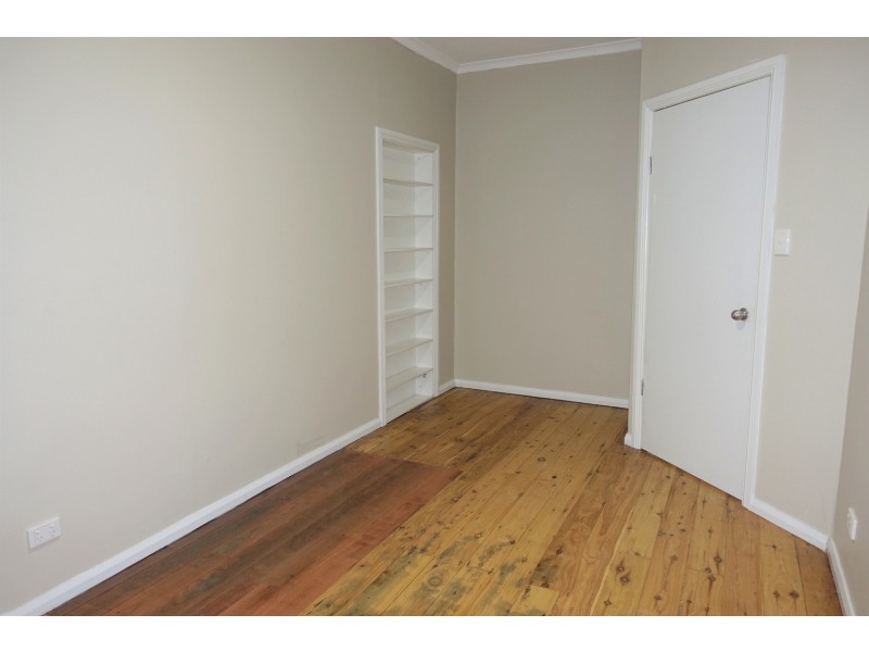 24 Jarvie Road, Cringila NSW 2502