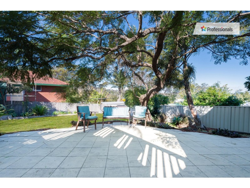 3 Shaftsbury Avenue, West Wollongong NSW 2500