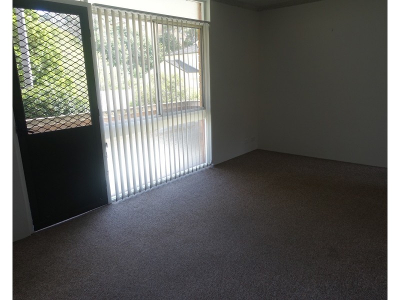 2/17 Payne Street, Mangerton NSW 2500