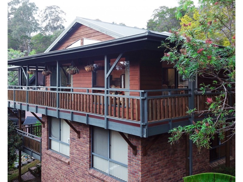 11 Sugarwood Close, Farmborough Heights NSW 2526