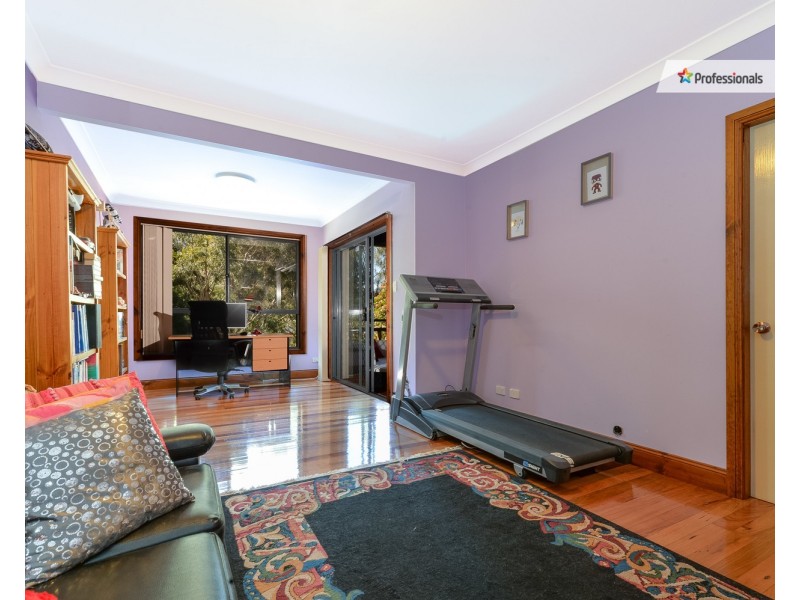 11 Sugarwood Close, Farmborough Heights NSW 2526