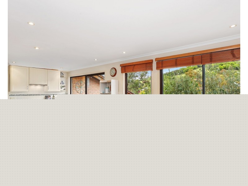 143 Koloona Avenue, Mount Keira NSW 2500