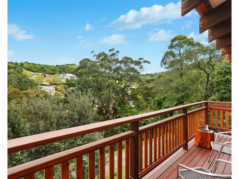 143 Koloona Avenue, Mount Keira NSW 2500