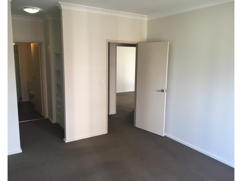 1/6-8 Bathurst Street, Liverpool NSW 2170
