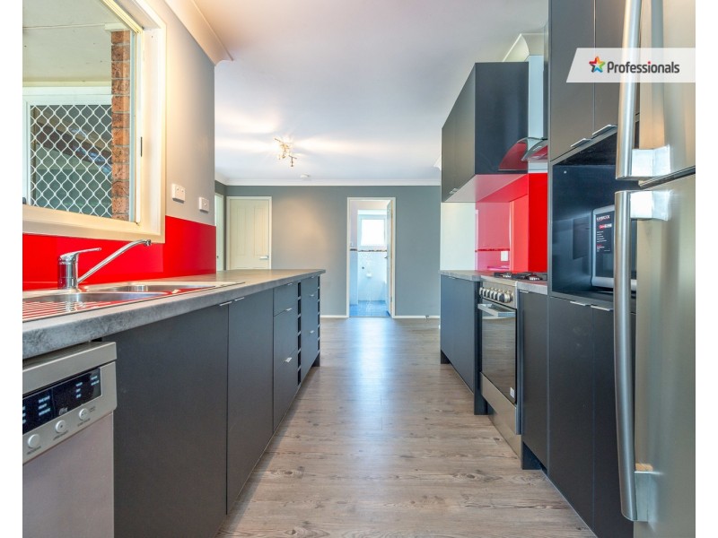 26  Staff Road, Cordeaux Heights NSW 2526