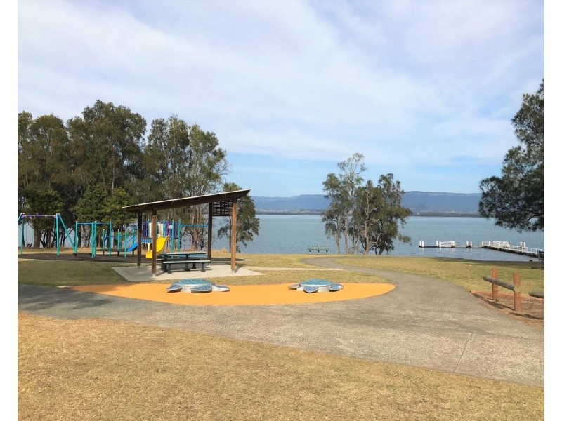 313 Reddall Parade, Mount Warrigal NSW 2528