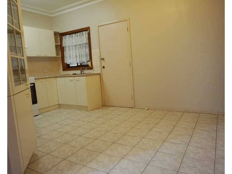 50 Mirrabooka Road, Lake Heights NSW 2502