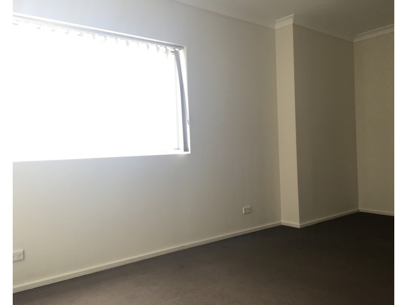 36/6-8 Bathurst Street, Liverpool NSW 2170