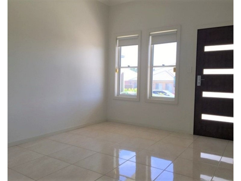 25A Wingello Crescent, Tullimbar NSW 2527